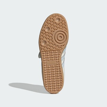 Ballerina con cinturino 'Samba' di ADIDAS ORIGINALS in bianco
