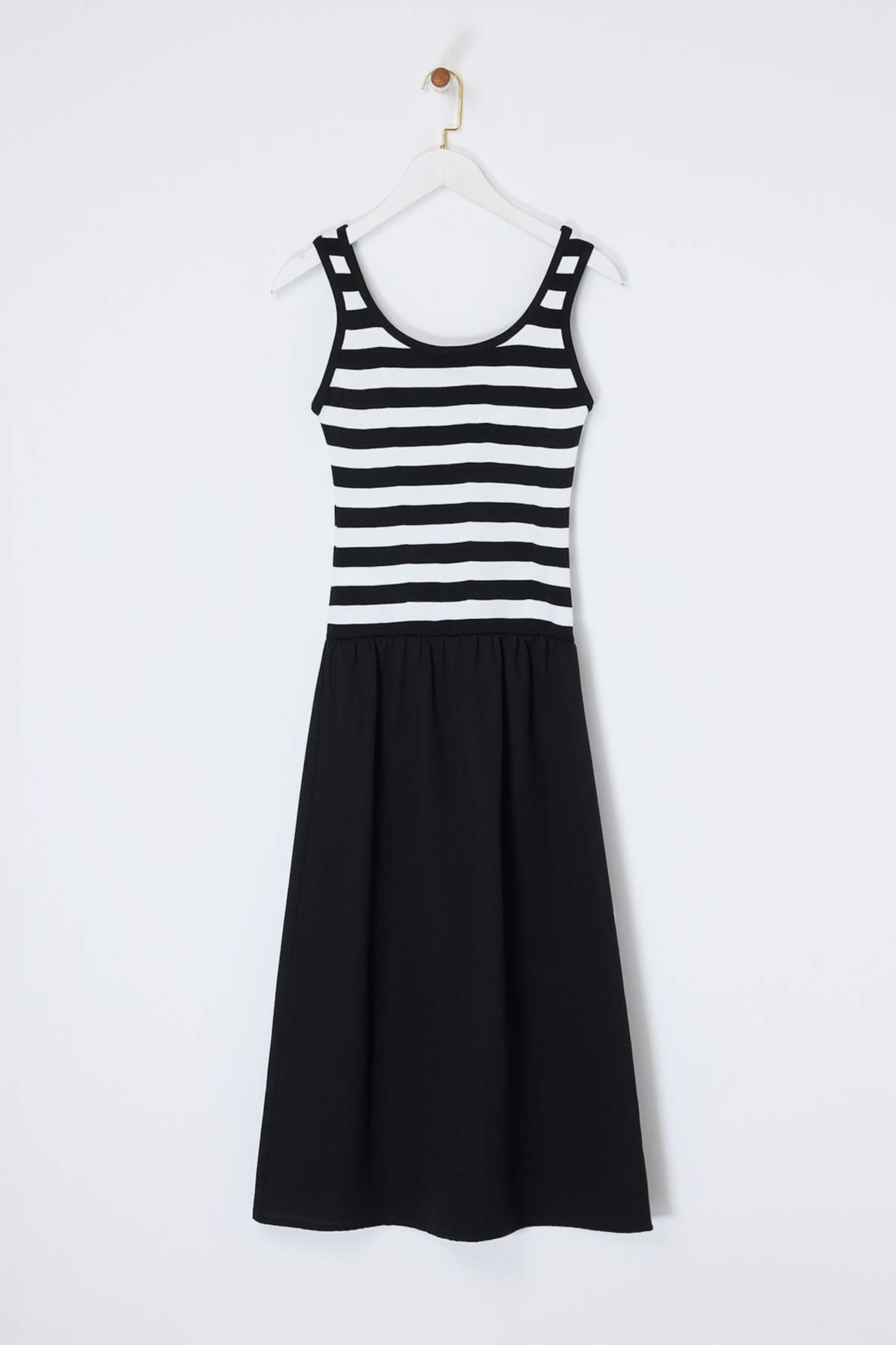 Trendyol - Vestido en negro