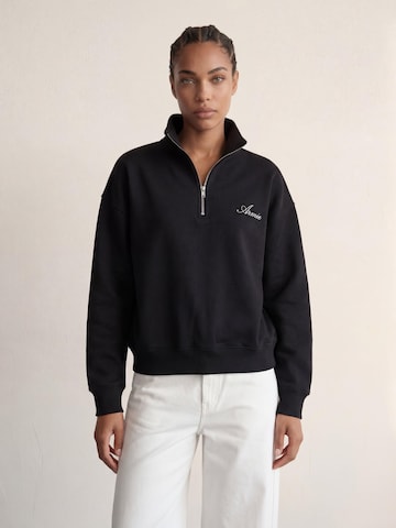 ARMIE Sweatshirt 'The Charlie Half-Zip Sweatshirt' in Black: front
