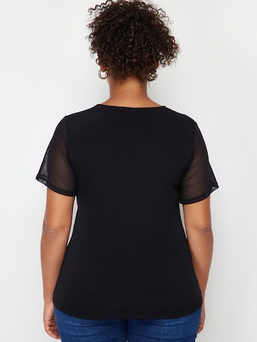 Trendyol Curve Μπλουζάκι σε μαύρο