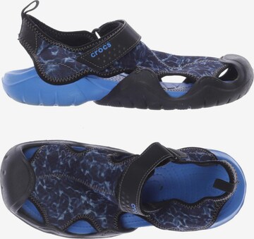 Crocs Sandalen 42,5 in Blau: predná strana