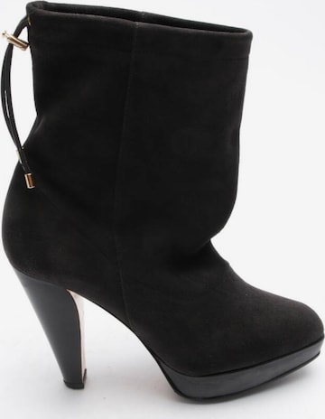 Barbara Bui Dress Boots in 37 in Black: front