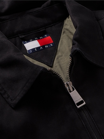 Tommy Jeans - Casaco meia-estação em preto