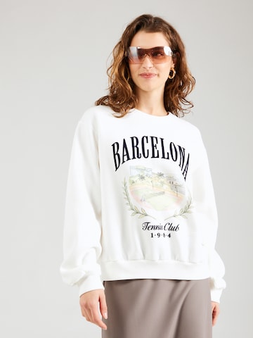 Sweat-shirt 'TREND PREPPY EASY' HOLLISTER en blanc : devant