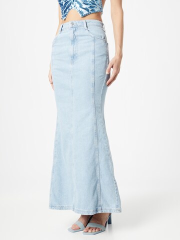 TOPSHOP Skirt in Blue: front