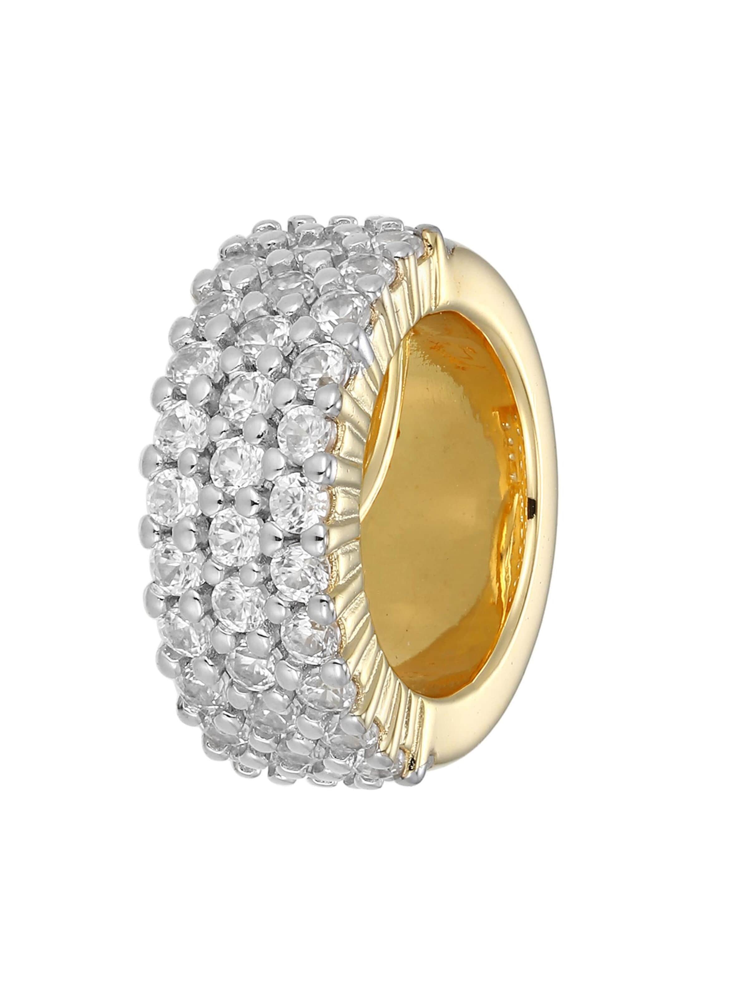Cavill Pendant in Gold: front