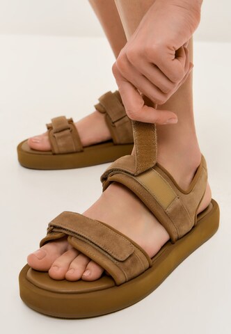 CESARE GASPARI Sandal in Beige