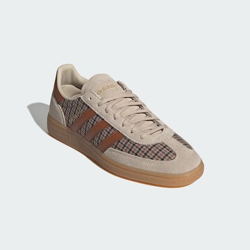Baskets basses 'Spezial' ADIDAS ORIGINALS en beige