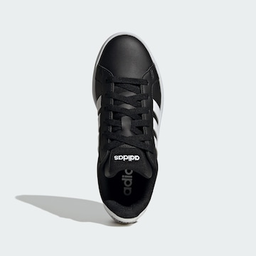 ADIDAS SPORTSWEAR Sneaker 'Grand Court  3.0' in Schwarz