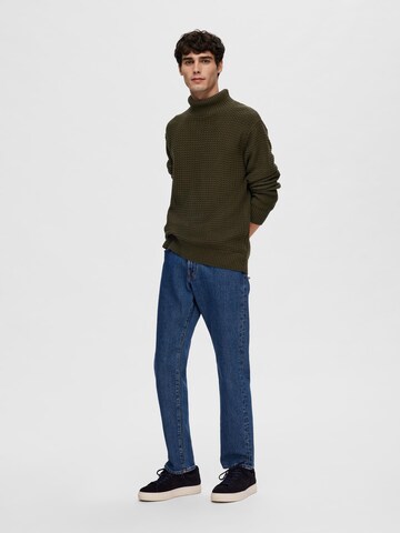 SELECTED HOMME Sweater 'Thim' in Green