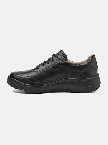 BÄR Lace-Up Shoes 'Quinn' in Black: front