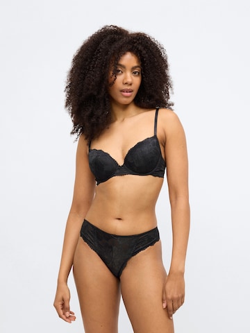 Dorina Slip in Schwarz