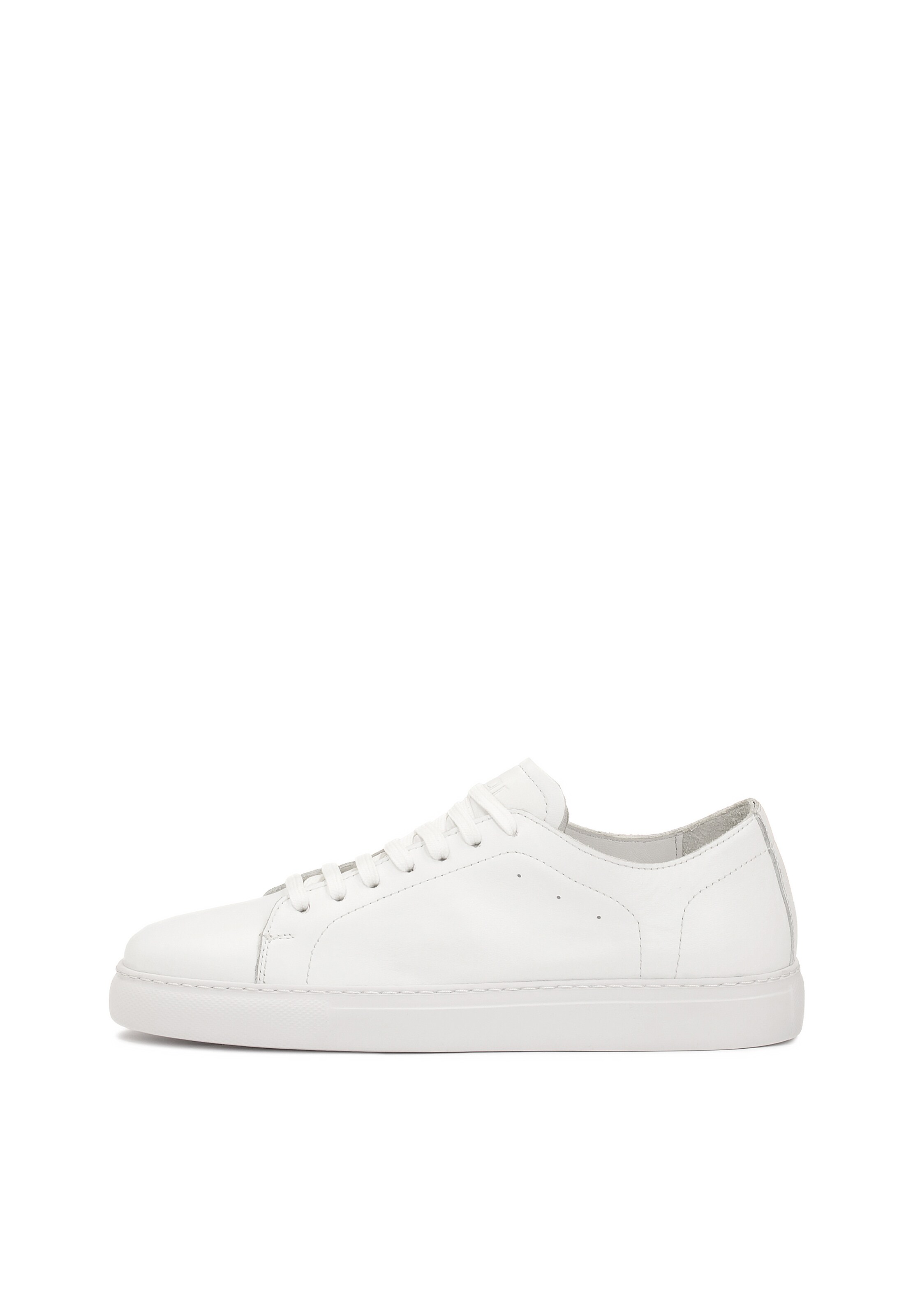 Baskets basses Kazar en blanc : devant