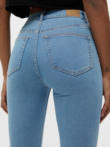 Pull&Bear Skinny Jeans in Blue