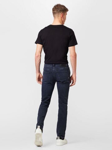 Regular Jeans 'Maine' de la BOSS Black pe albastru