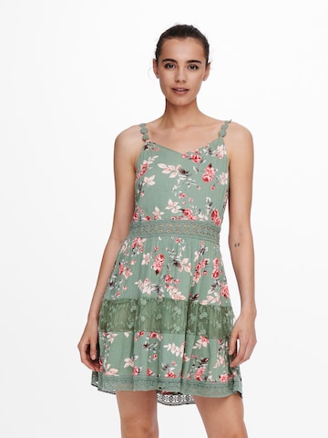 Robe 'ONLKarmen Anne' ONLY en vert : devant