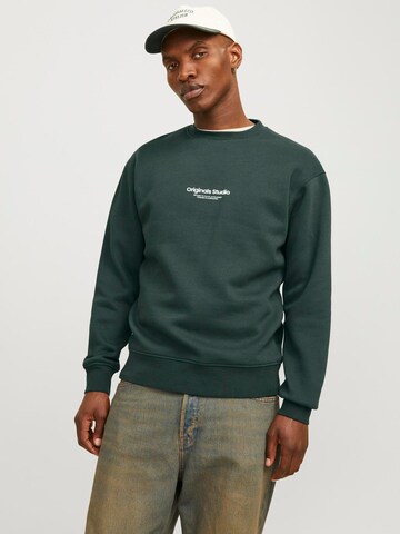 Sweat-shirt 'JORVesterbro' JACK & JONES en gris : devant