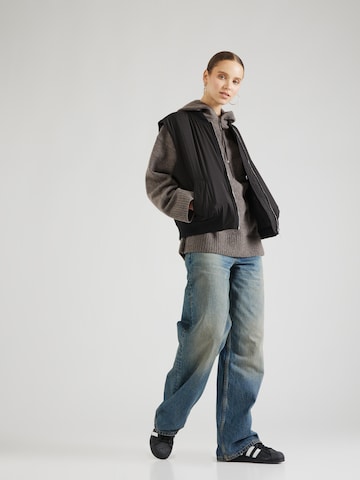 Pull-over 'Marla' WEEKDAY en gris