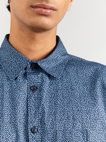 Coupe slim Chemise s.Oliver en bleu