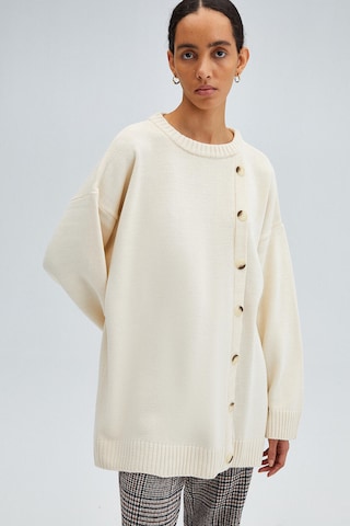 Touche Prive Pullover in Beige