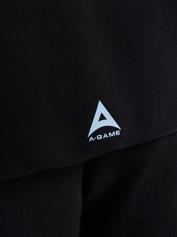 A-Game Dressipluus 'Rotate Logo', värv must