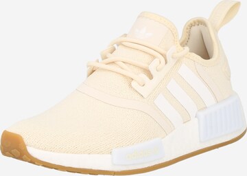 ADIDAS SPORTSWEAR Sneakers low 'NMD_R1' i beige: forside