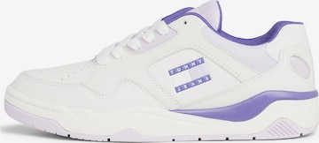 Baskets basses Tommy Jeans en violet : devant