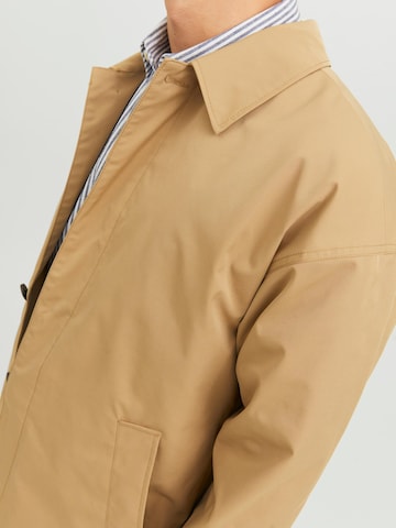 JACK & JONES Between-Seasons Coat 'Crease' in Beige