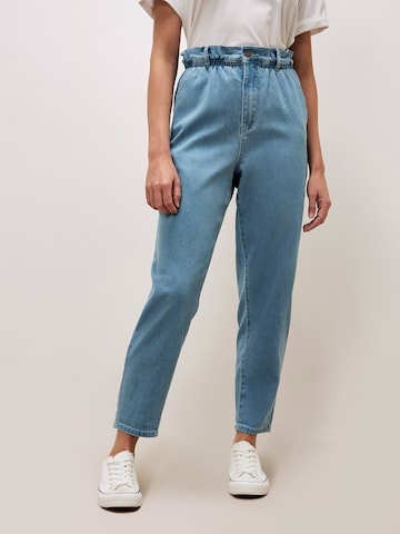 Apricot Tapered Jeans ' ' in Blue