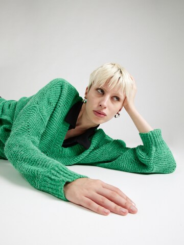 Pullover 'Felia' di SAINT TROPEZ in verde