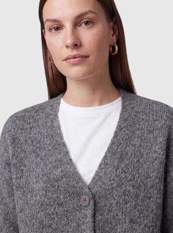 everly® Вязаная кофта в Серый