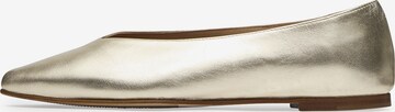 LOTTUSSE Ballet Flats 'Bel' in Gold: front