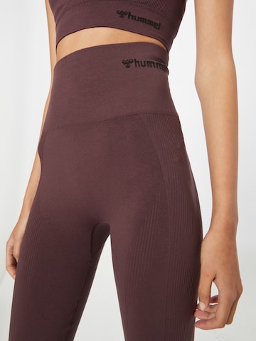 Hummel Skinny Sportbroek 'Tif' in Bruin