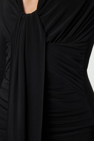 Rochie de seară de la Trendyol pe negru