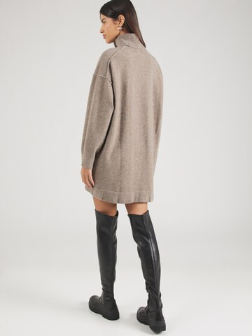Abito in maglia 'Annie' di WEEKDAY in marrone