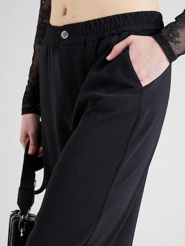 Wide leg Pantaloni 'LEILA' di ONLY in nero