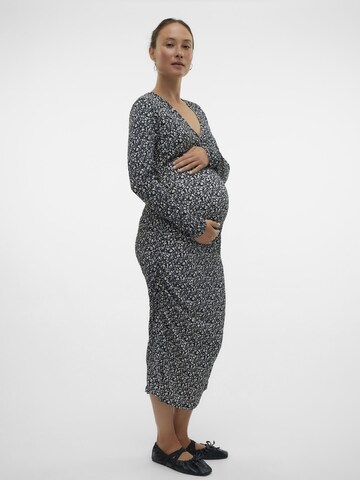 MAMALICIOUS Kleid in Schwarz
