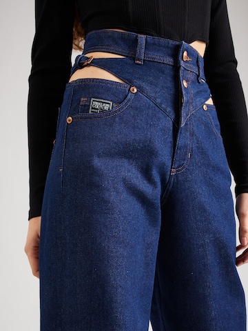 Versace Jeans Couture - Tapered Calças de ganga em azul