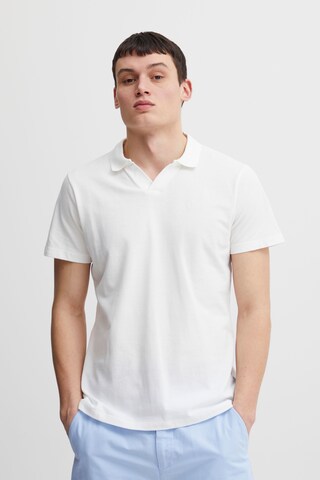 T-Shirt 'Tristan' Casual Friday en blanc : devant