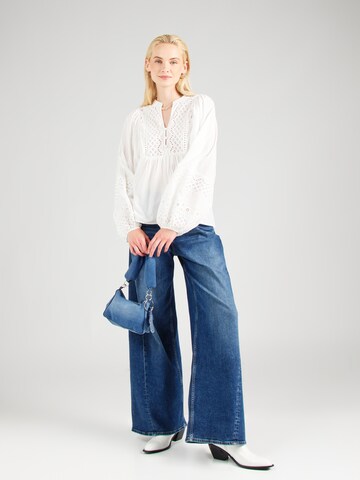 VILA Blouse in White