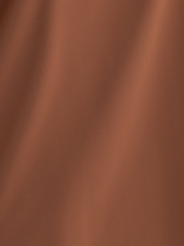 Haut Hiccup en marron