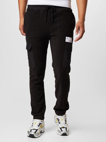 SOSTapered Tehničke hlače 'Laax' - crna boja: prednji dio