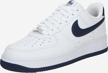 Nike Sportswear Низкие кроссовки 'Air Force 1 '07' в Белый: спереди