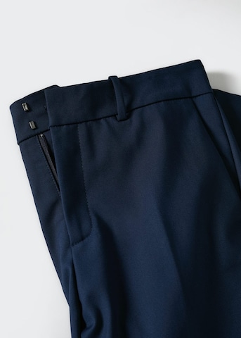 MANGO Normalny krój Spodnie w kant 'Cofi' w kolorze niebieski