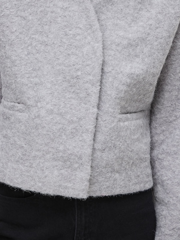 Giacca di mezza stagione 'VIDUFFY' di VILA in grigio