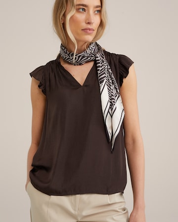 WE Fashion Blouse in Brown