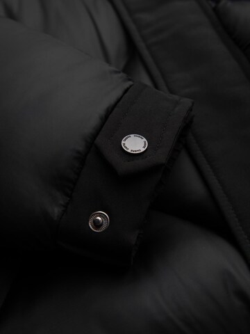 Ombre Winter Jacket 'Eximio' in Black