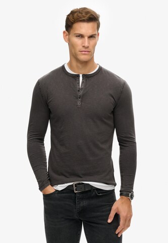 T-Shirt 'Grandad' Superdry & Co en noir : devant