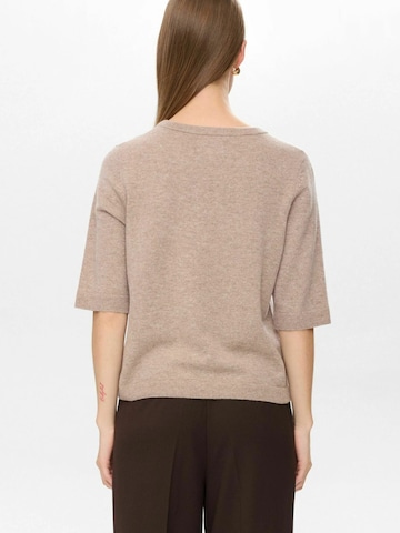 NÜMPH Toppi 'Kally' värissä beige