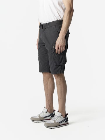 regular Pantaloni cargo di KOROSHI in nero
